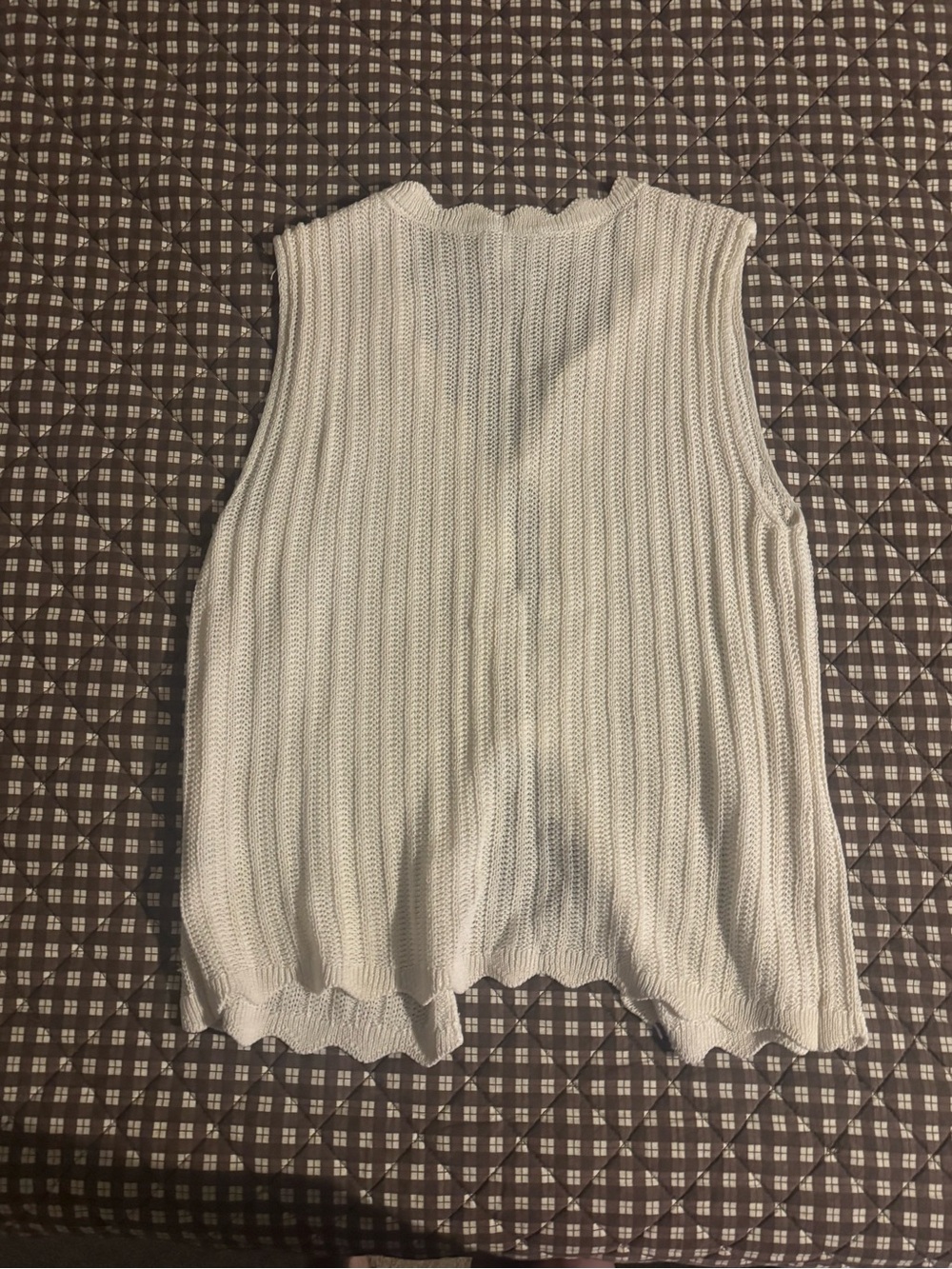 She + Sky Cream Ribbed Tie-Front Tank Top - Picture 2 of 3